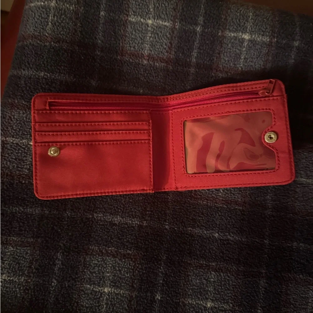 Red Wallet - Picture 5 of 5